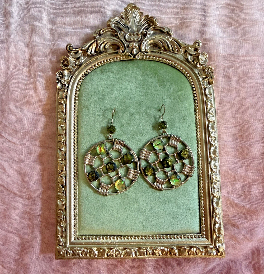 Vintage Large Green Art Glass Dangle Earrings Silver Tone Boho 2.25” Pair